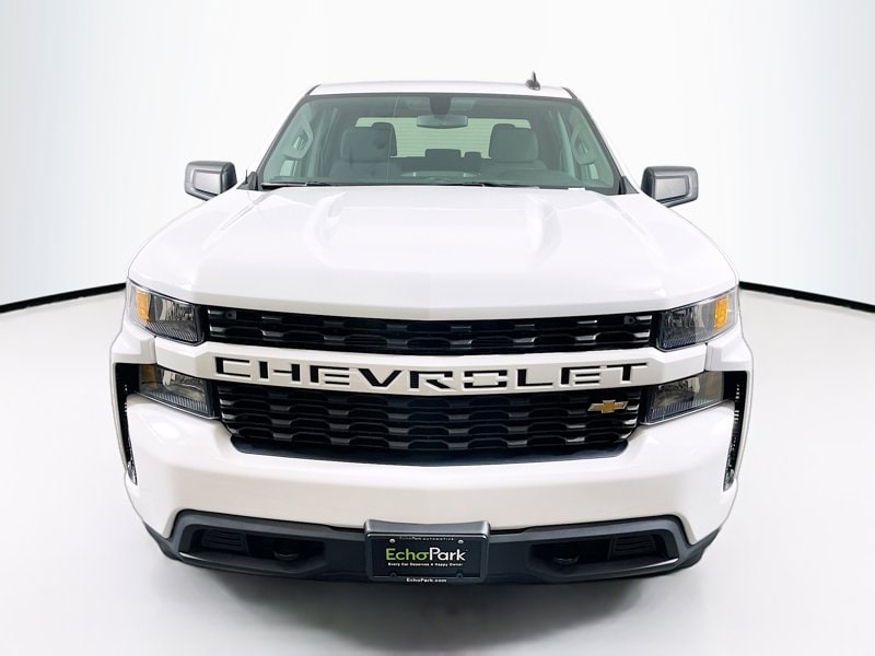 Used 2020 Chevrolet Silverado 1500 Custom with VIN 1GCUYBEF2LZ235227 for sale in Charlotte, NC