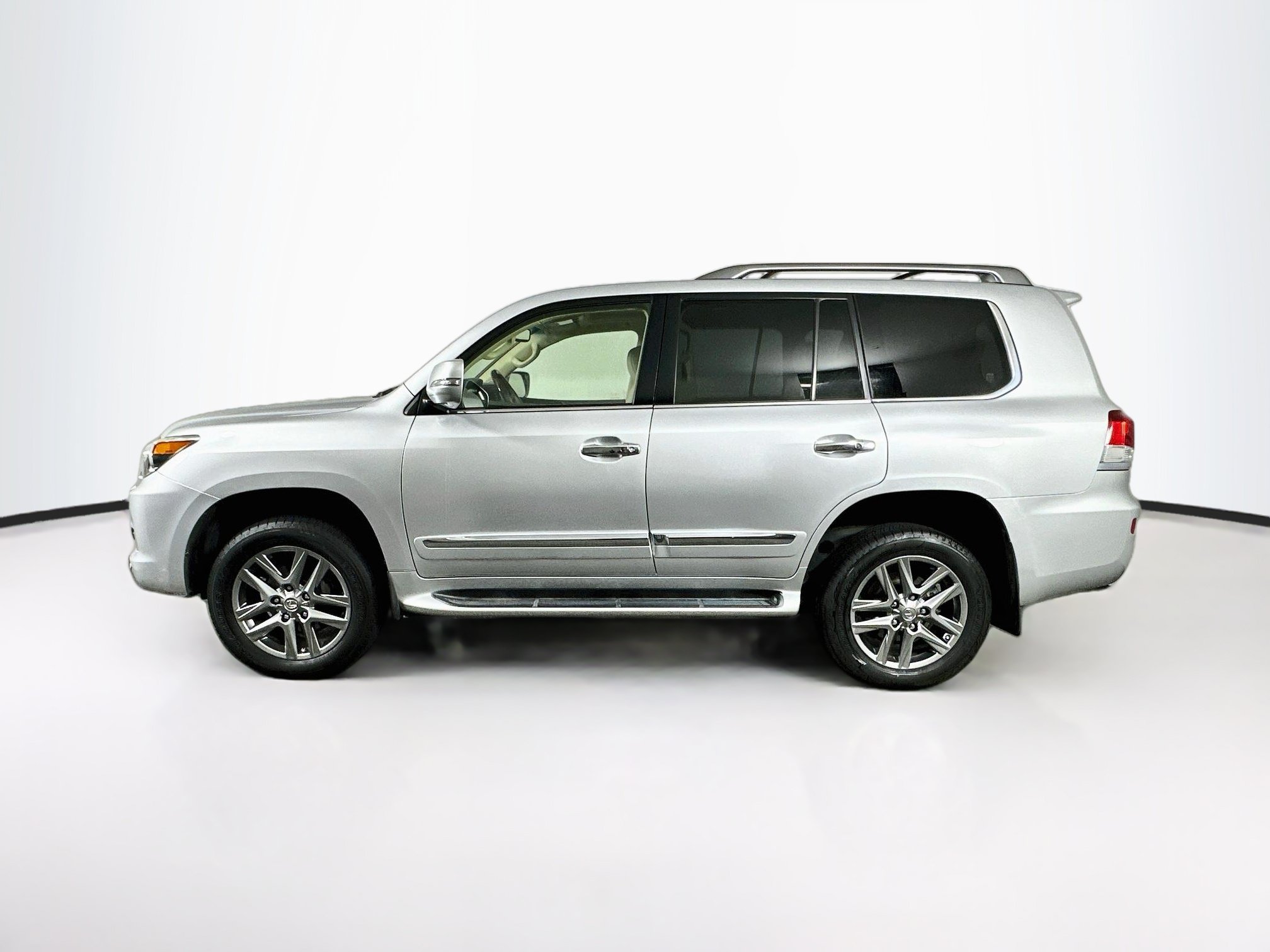 Used 2014 Lexus LX 570 LX 570 (4WD 4dr) 4WD