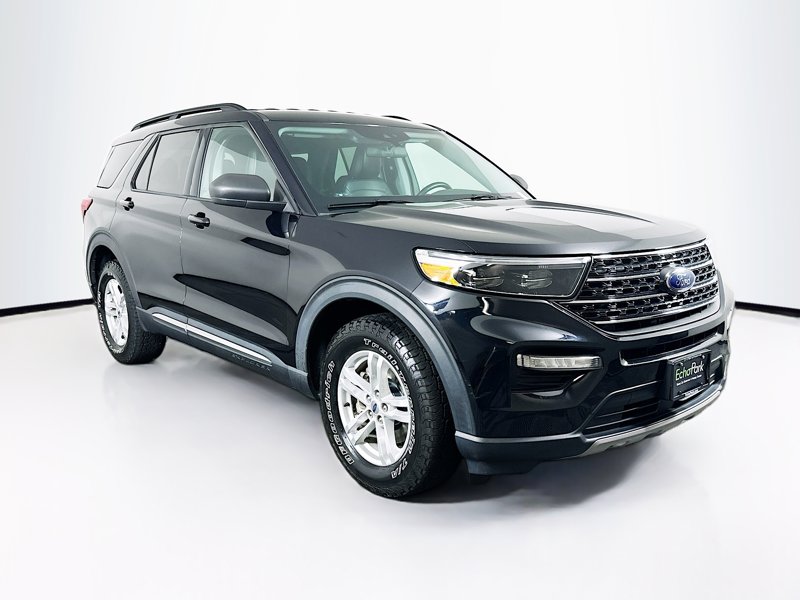 2021 Ford Explorer XLT 4WD's photo