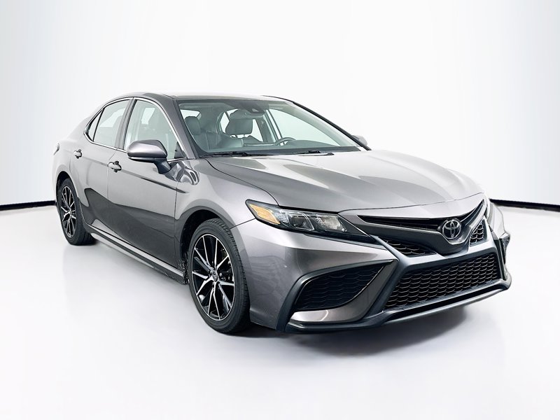 2021 Toyota Camry 2.5 Auto SE's photo