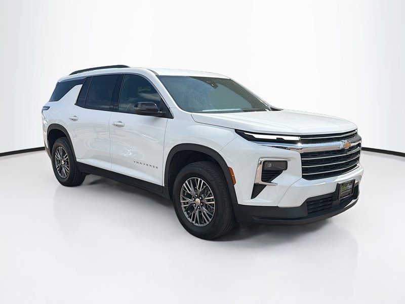 2025 Chevrolet Traverse's photo