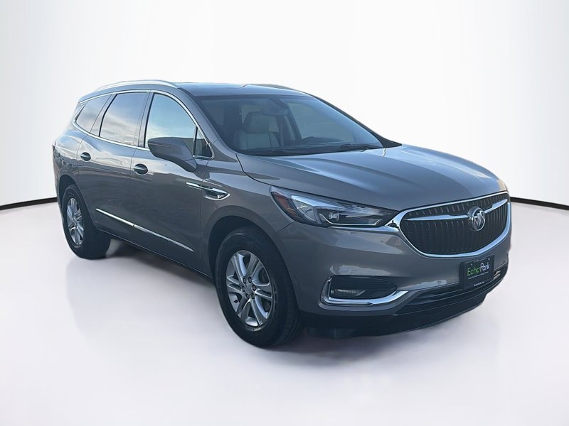 2018 Buick Enclave Essence AWD's photo
