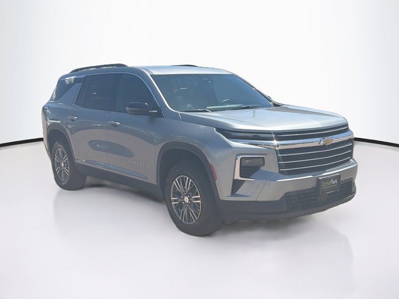 2025 Chevrolet Traverse's photo