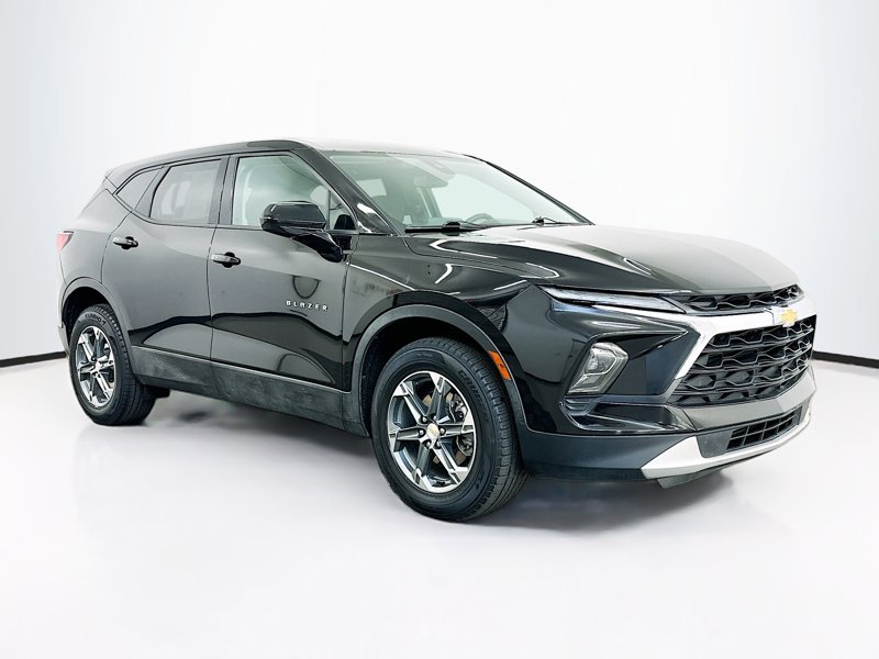 2025 Chevrolet Blazer 2.0T 2LT AWD's photo