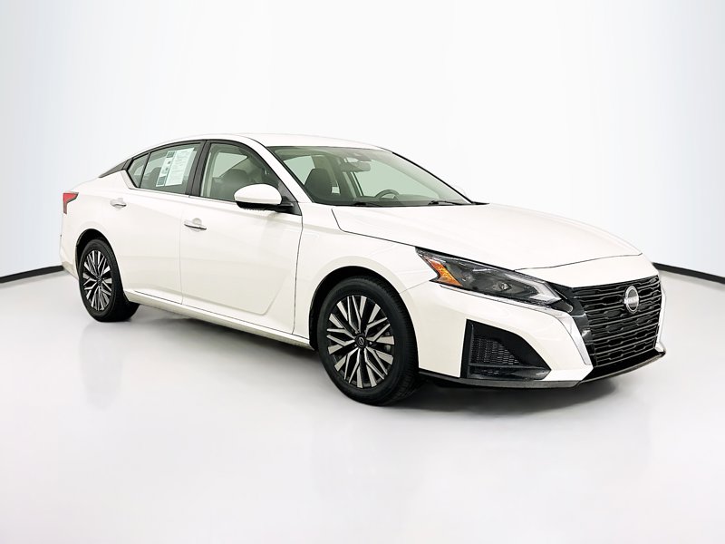 2023 Nissan Altima SV