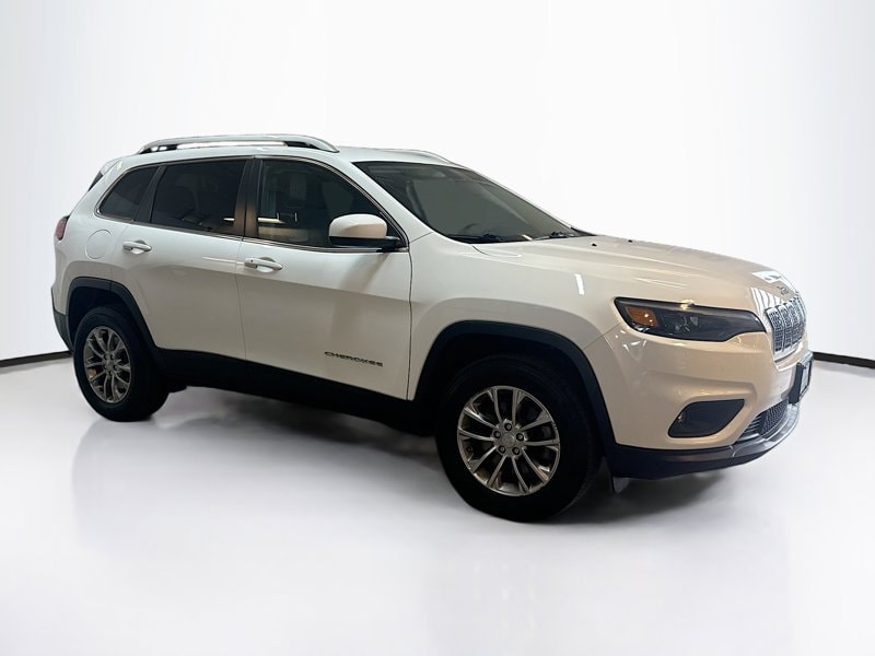 2019 Jeep Cherokee Latitude Plus's photo