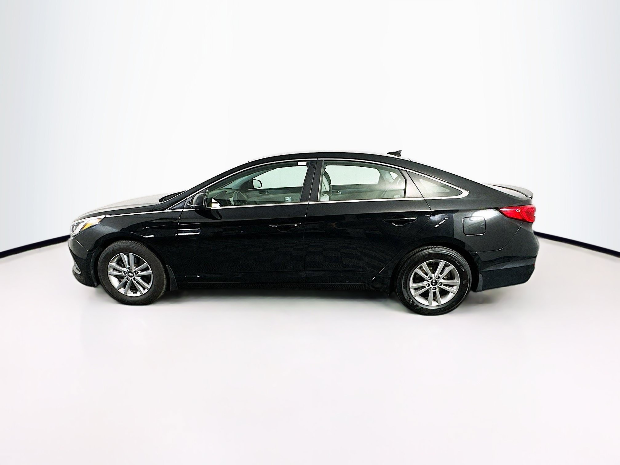 Used 2017 Hyundai Sonata SE w/PZEV Sedan