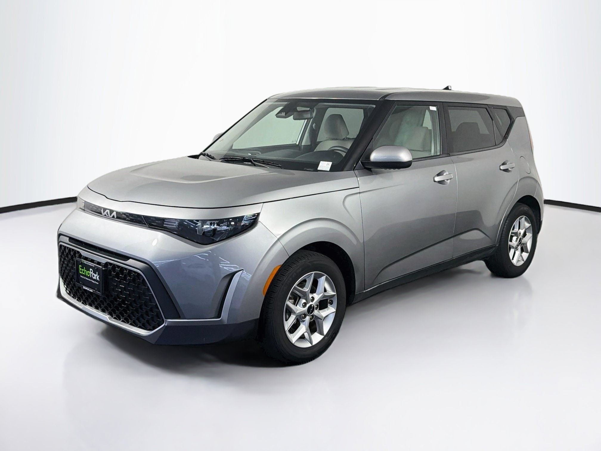 Used 2025 Kia Soul LX Hatchback