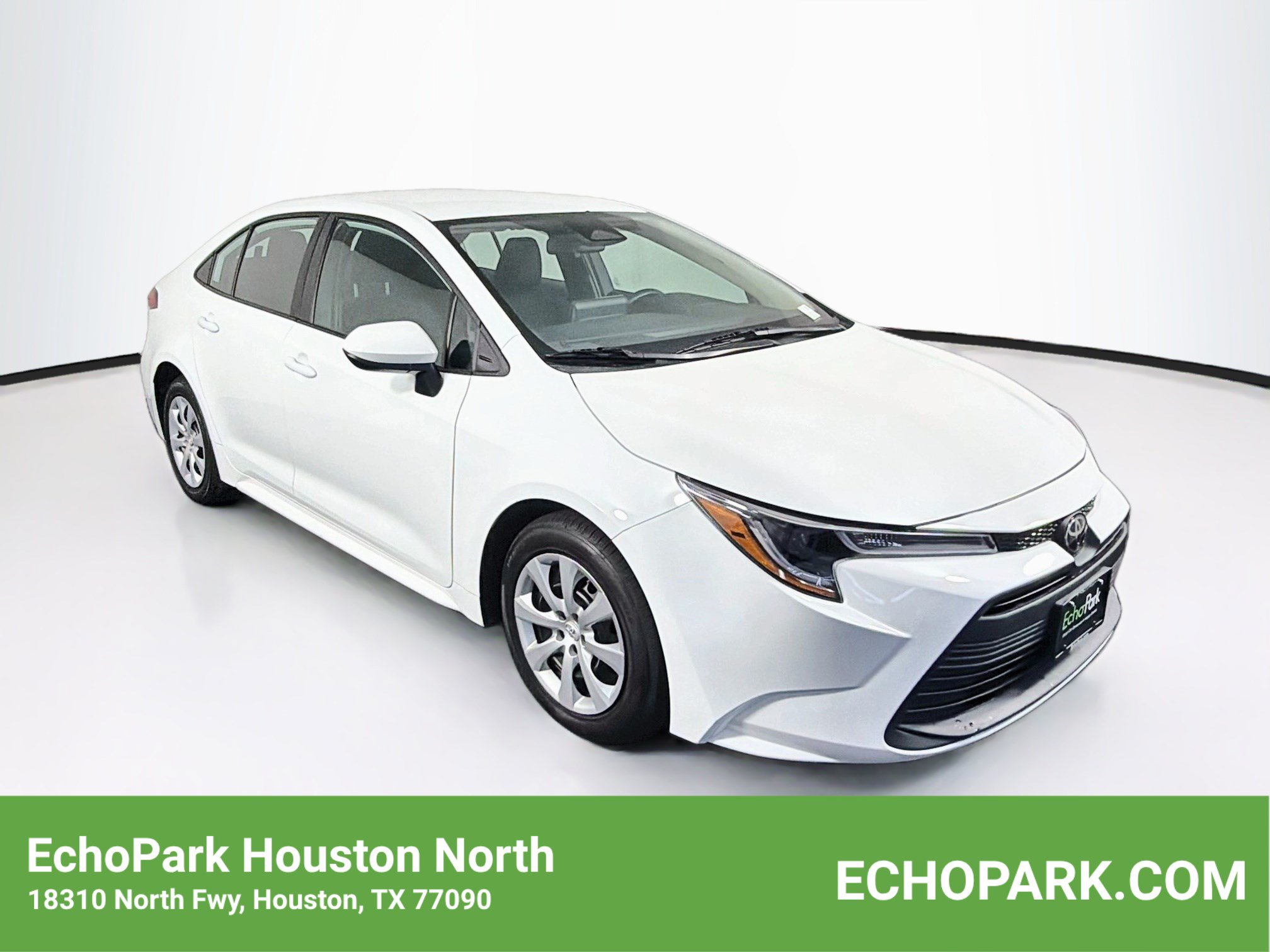 Used 2025 Toyota Corolla LE Sedan