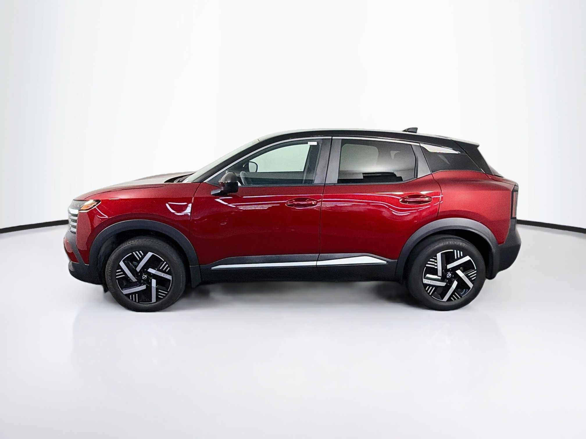 Used 2025 Nissan Kicks SV SUV