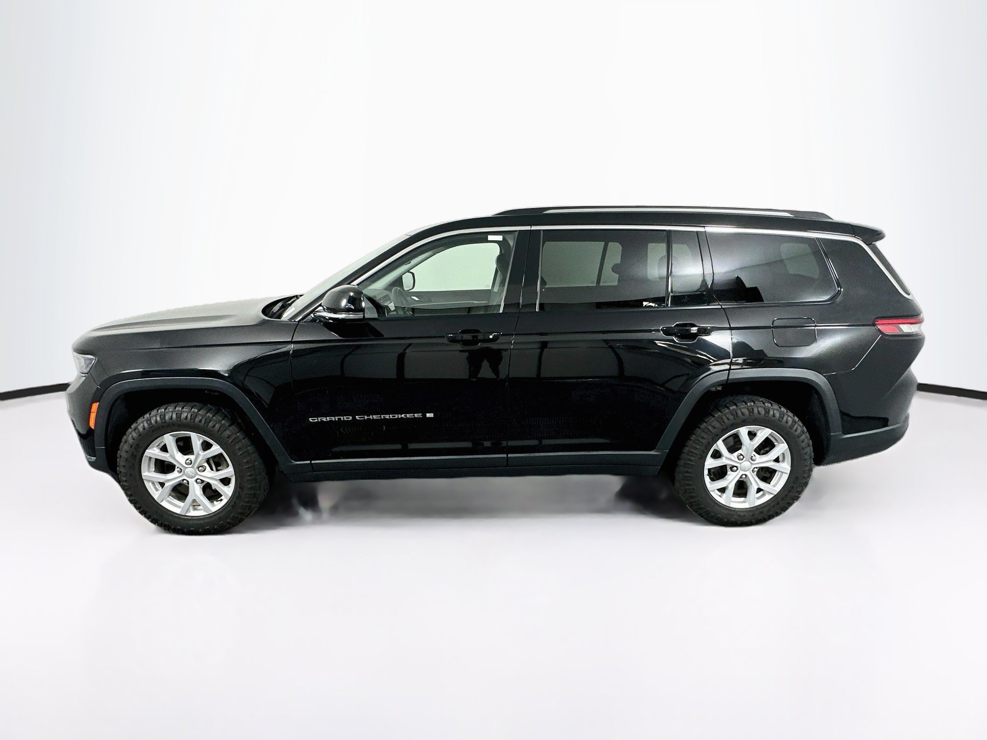 Used 2023 Jeep Grand Cherokee L Limited SUV