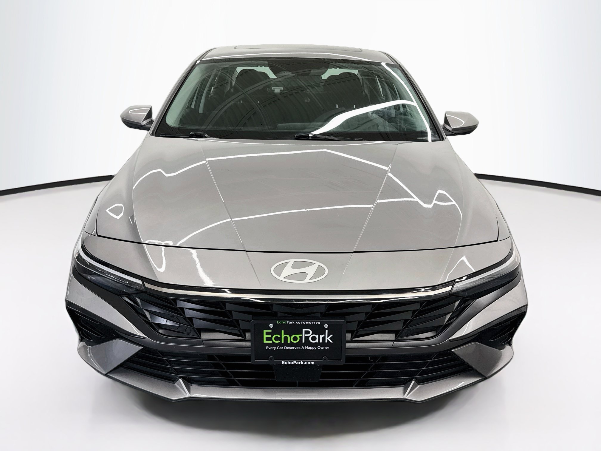Used 2025 Hyundai Elantra SEL Convenience Sedan