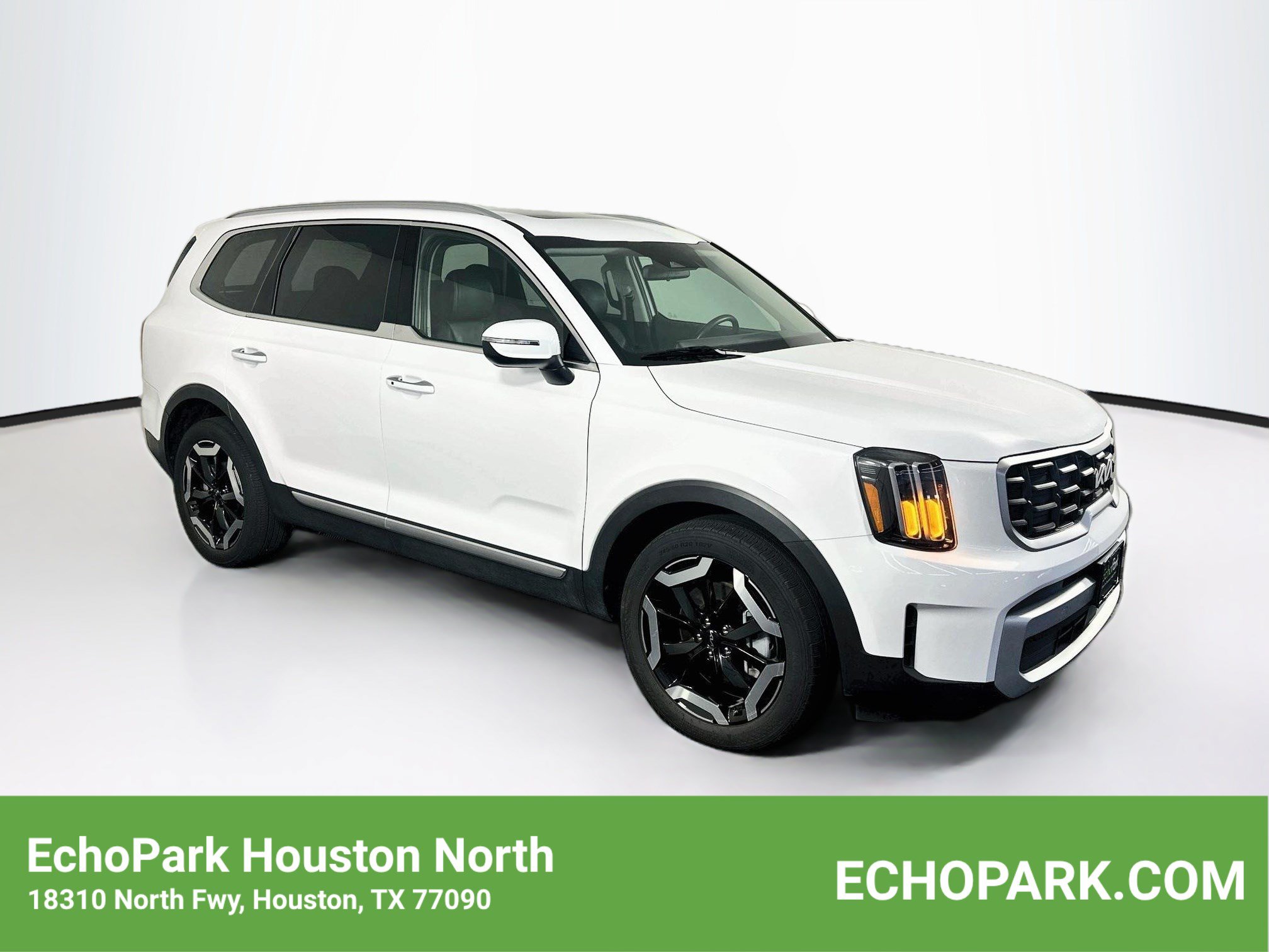 Used 2025 Kia Telluride S SUV