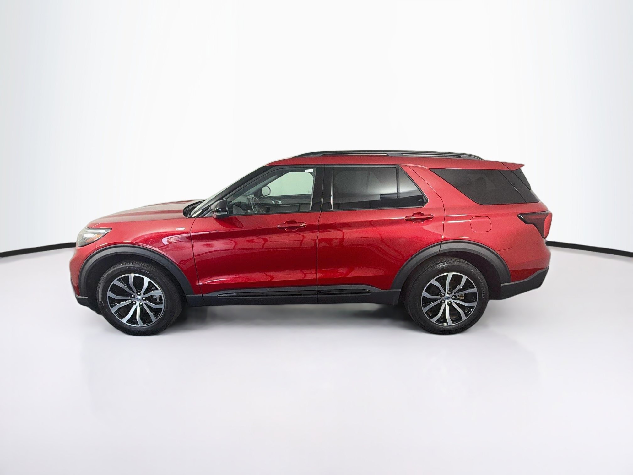 Used 2025 Ford Explorer ST-Line SUV