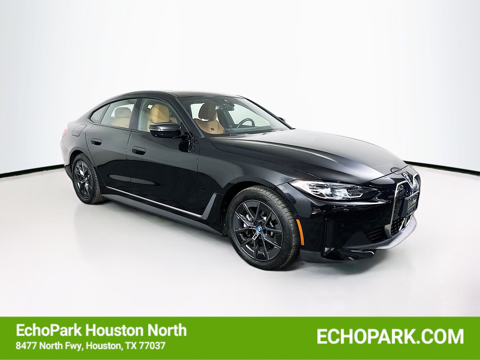 2023 BMW i4 eDrive35's photo