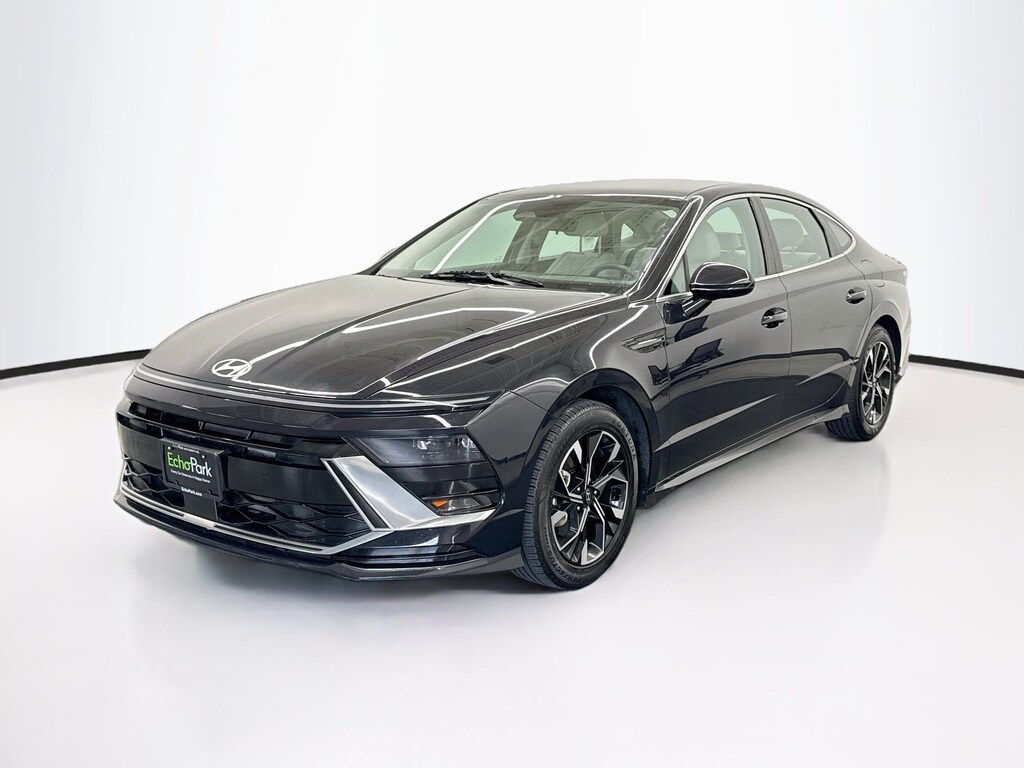Used 2025 Hyundai Sonata SEL Sedan