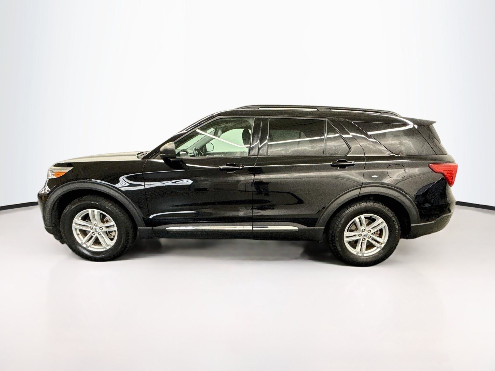 Used 2021 Ford Explorer XLT SUV
