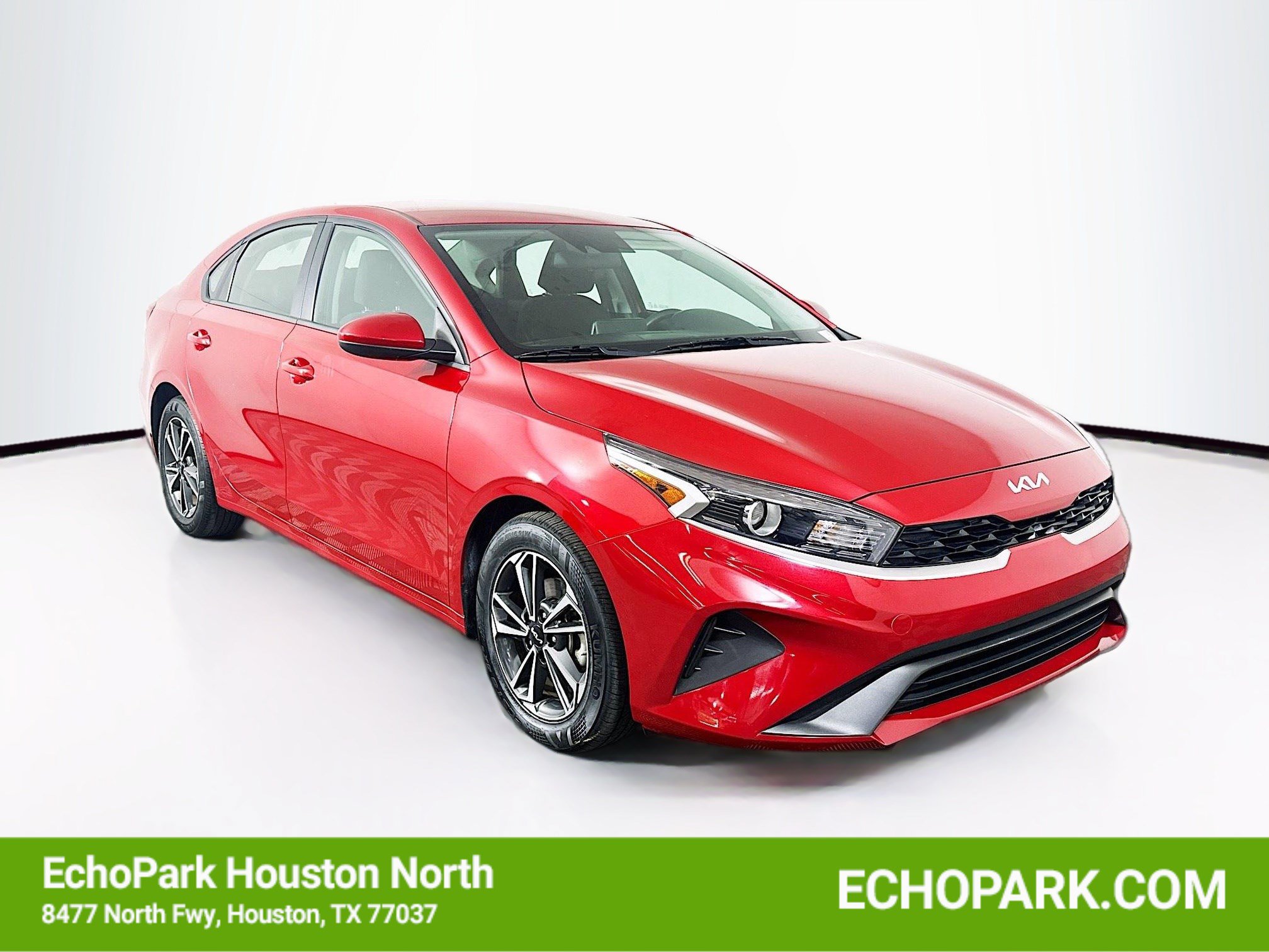 2024 Kia Forte LXS AT's photo