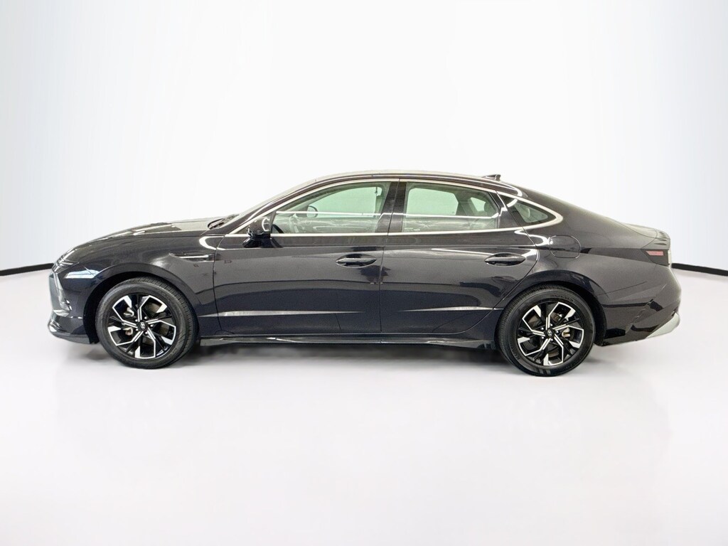 Used 2025 Hyundai Sonata SEL Sedan