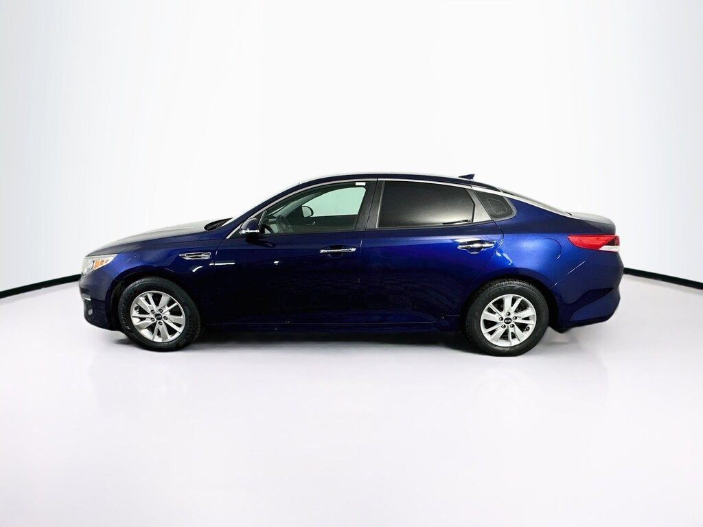 Used 2018 Kia Optima LX Sedan