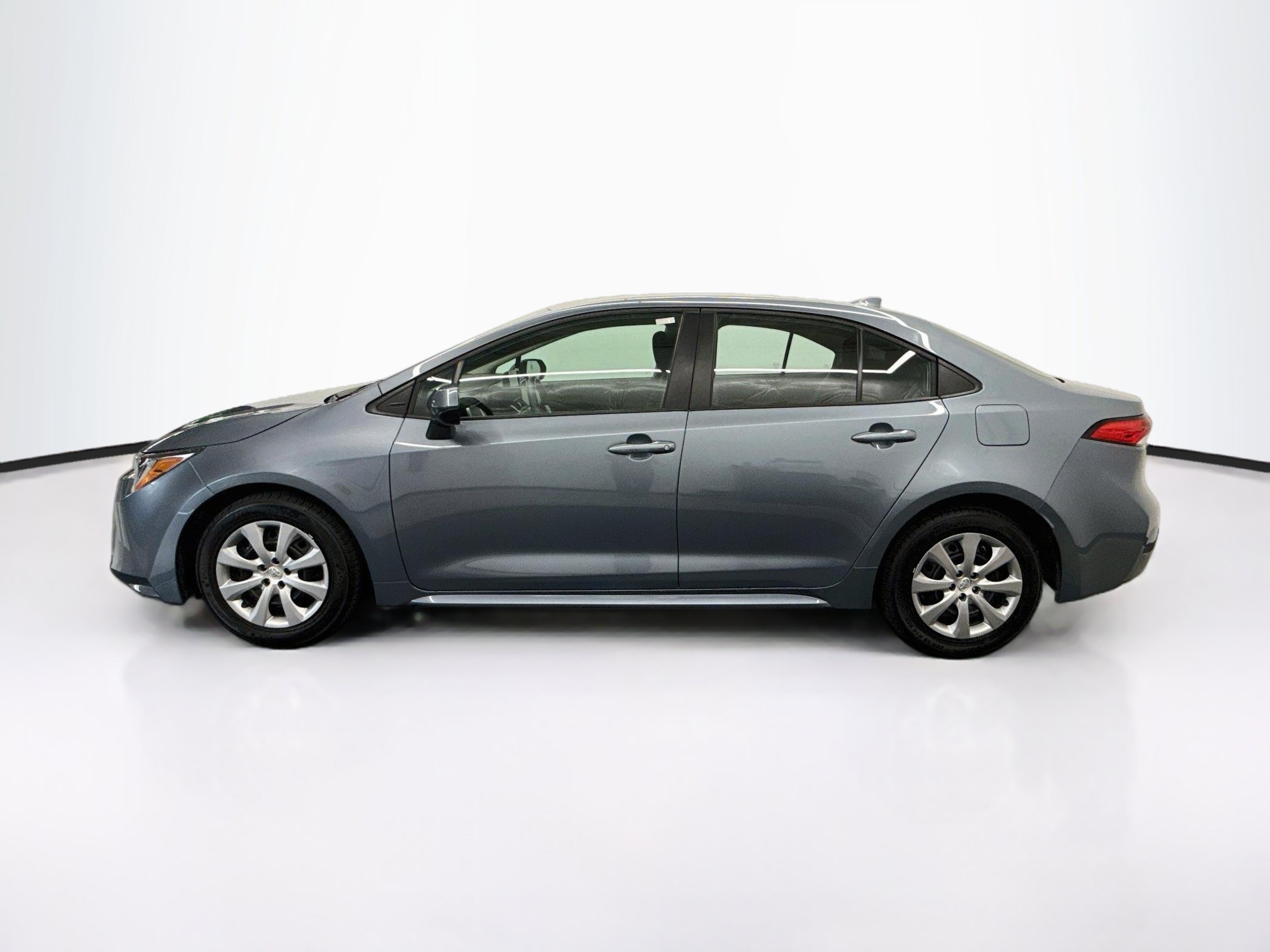 Used 2025 Toyota Corolla LE Sedan