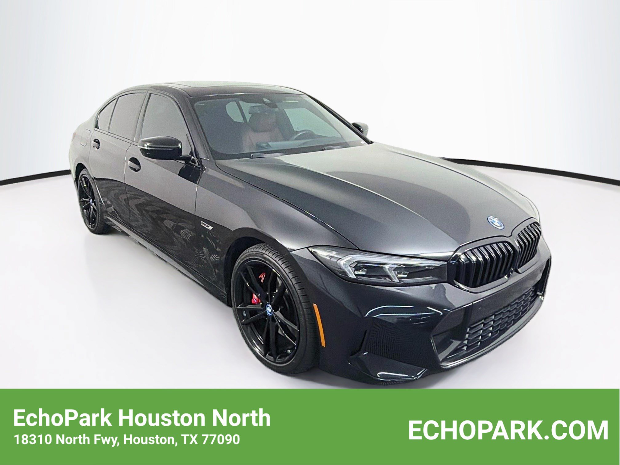  BMW 330e