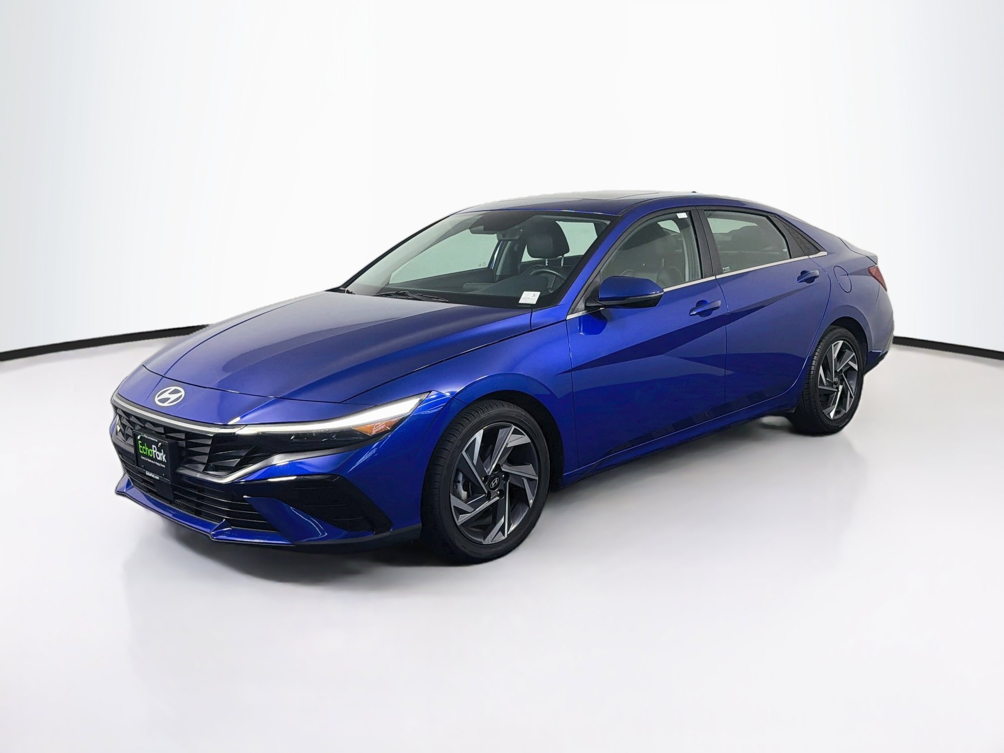 Used 2025 Hyundai Elantra Limited Sedan