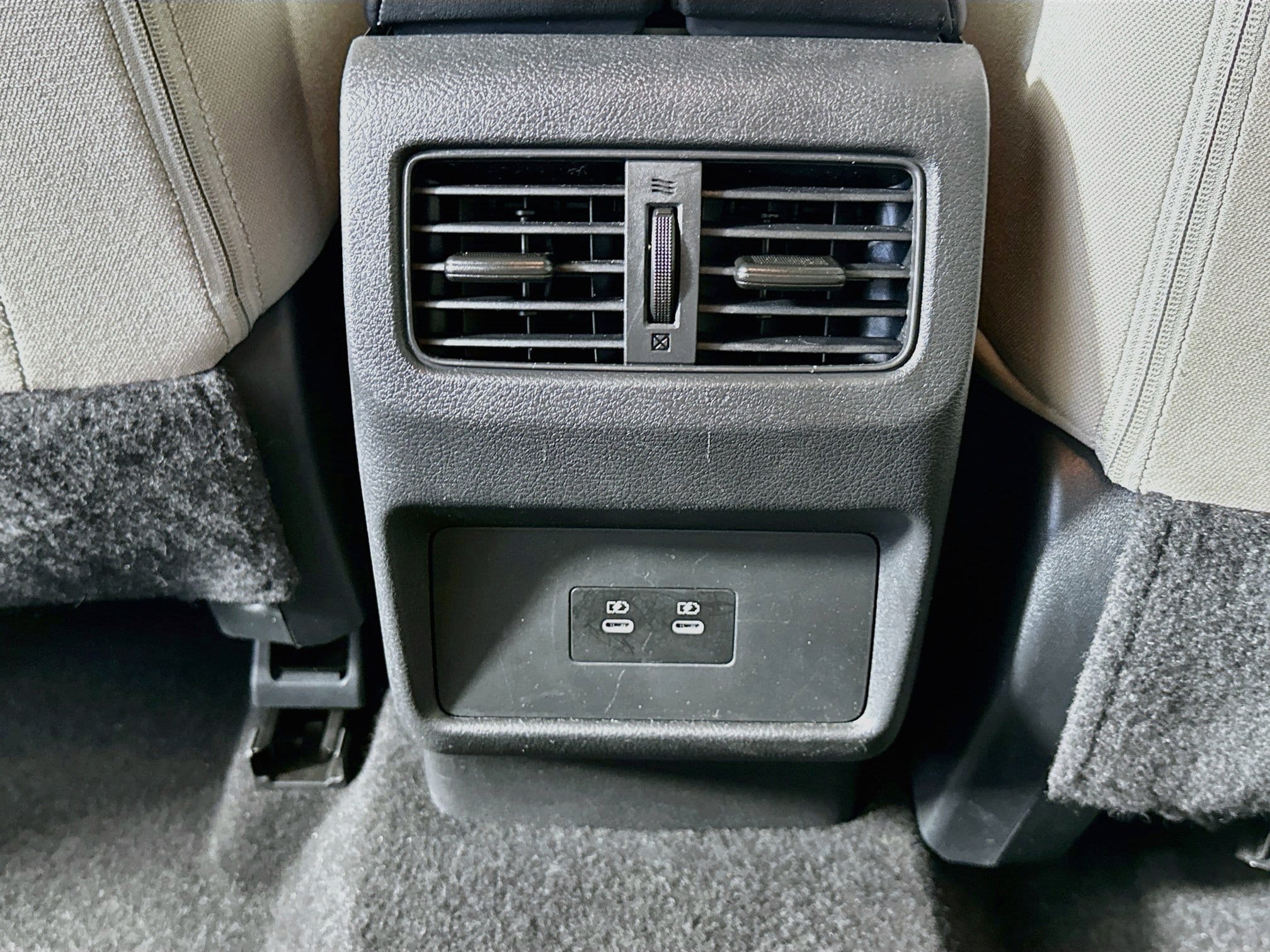 2025 Nissan Rogue SV - Photo 23