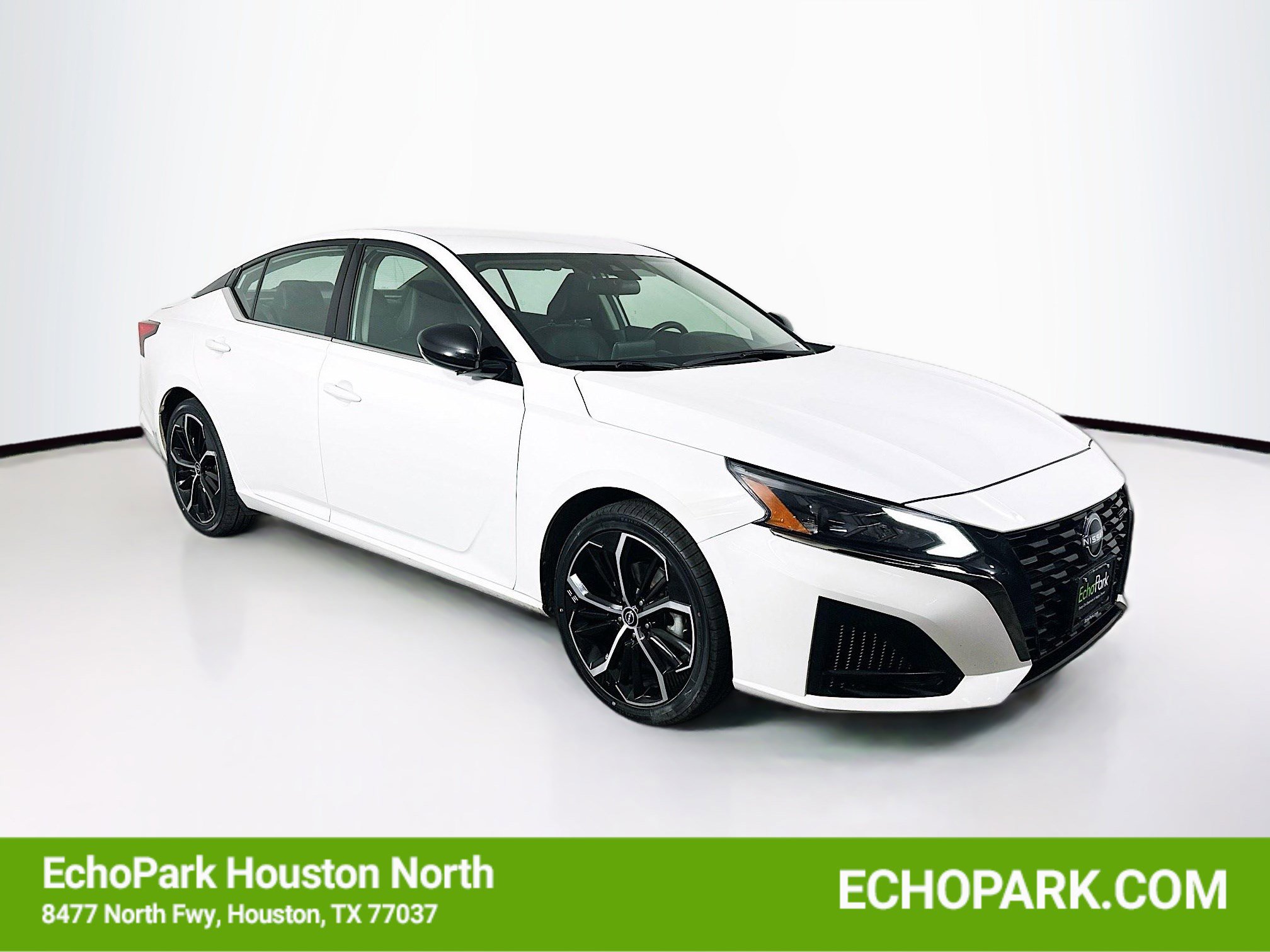 2024 Nissan Altima SR