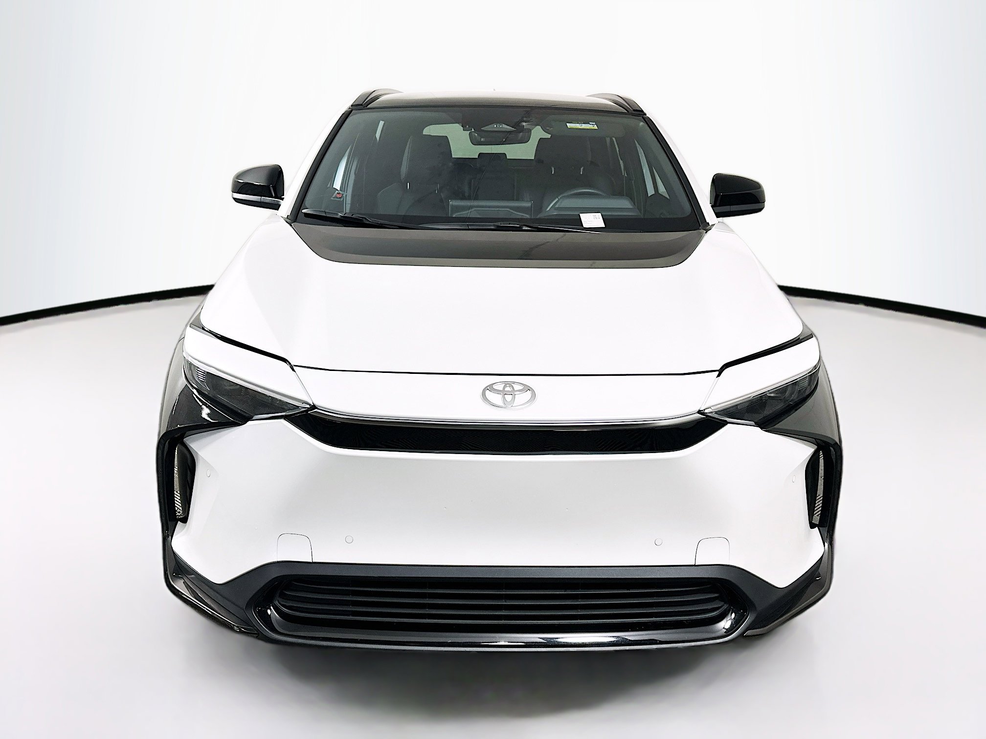 Used 2024 Toyota bZ4X XLE with VIN JTMAAAAA0RA041413 for sale in Katy, TX