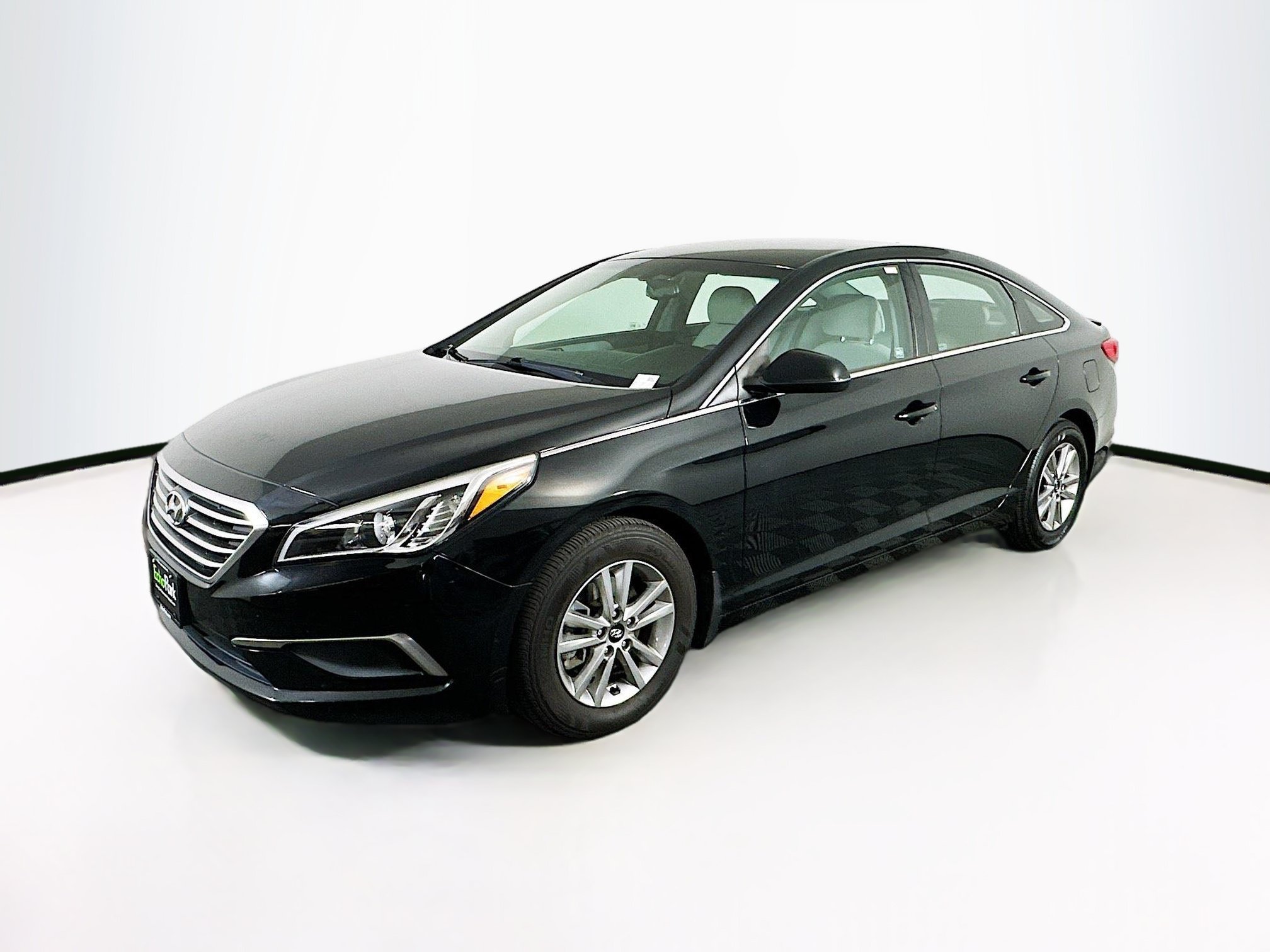 Used 2017 Hyundai Sonata SE w/PZEV Sedan