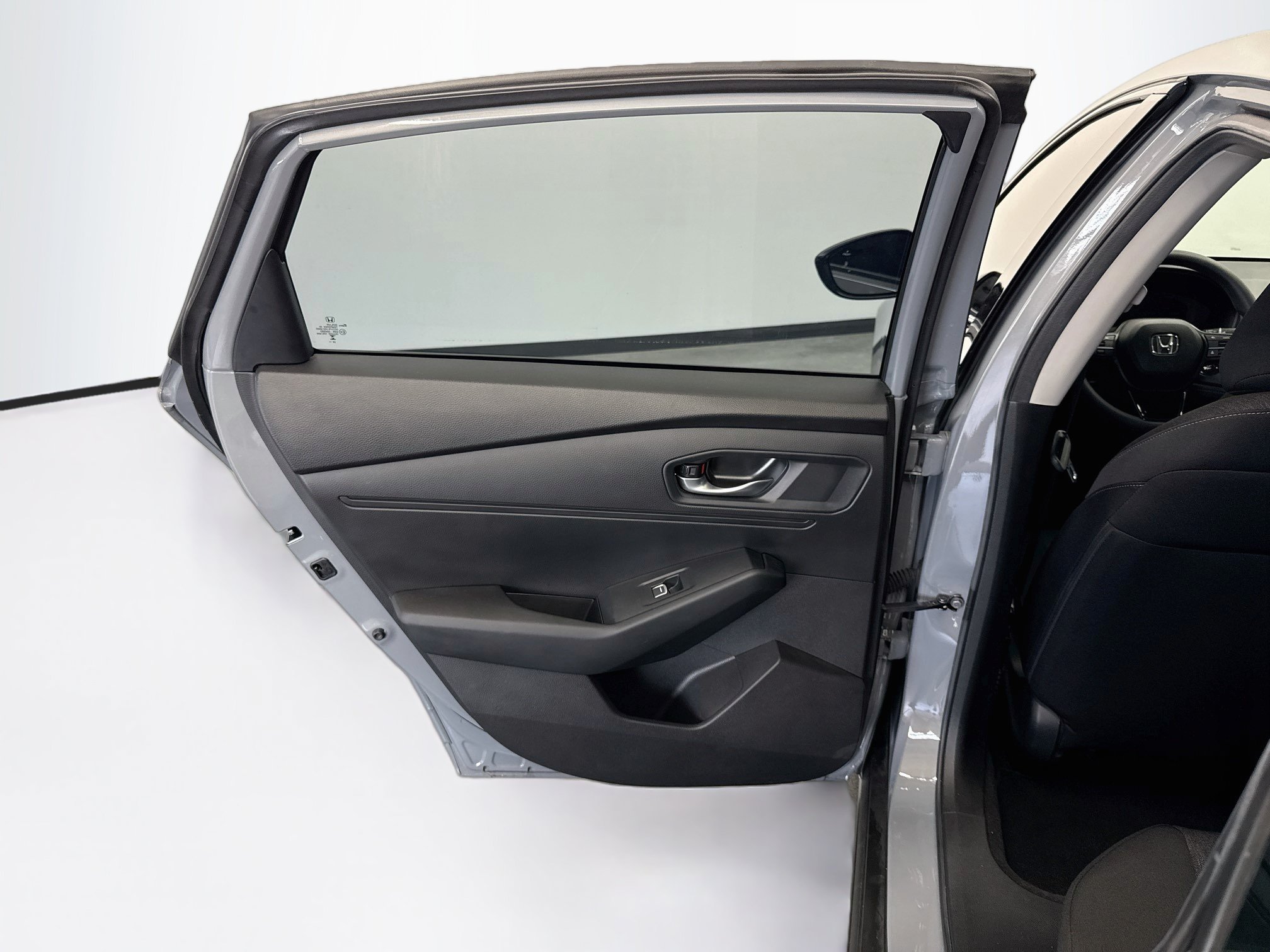 2025 Honda Accord SE - Photo 29