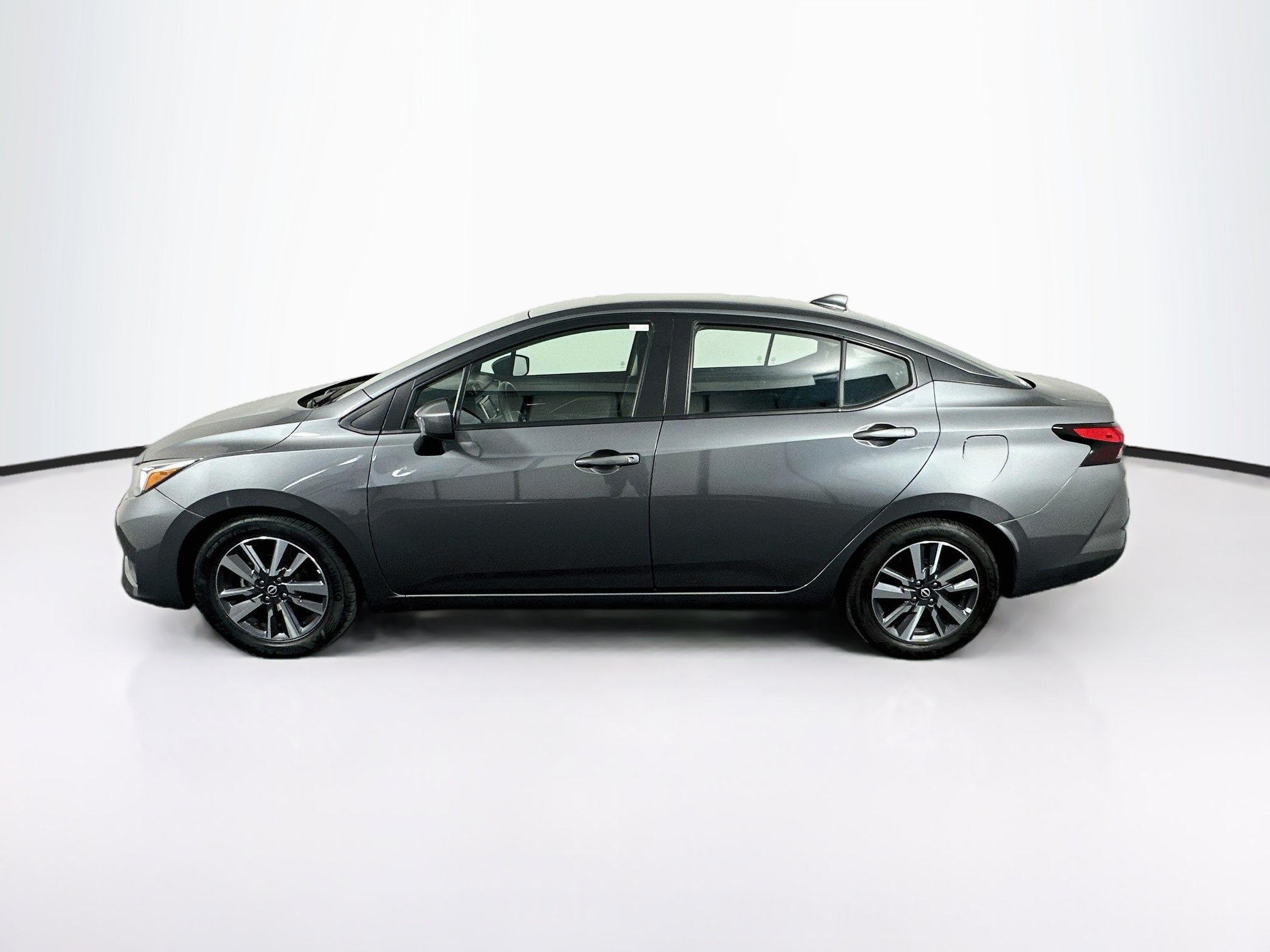 Used 2024 Nissan Versa 1.6 SV Sedan