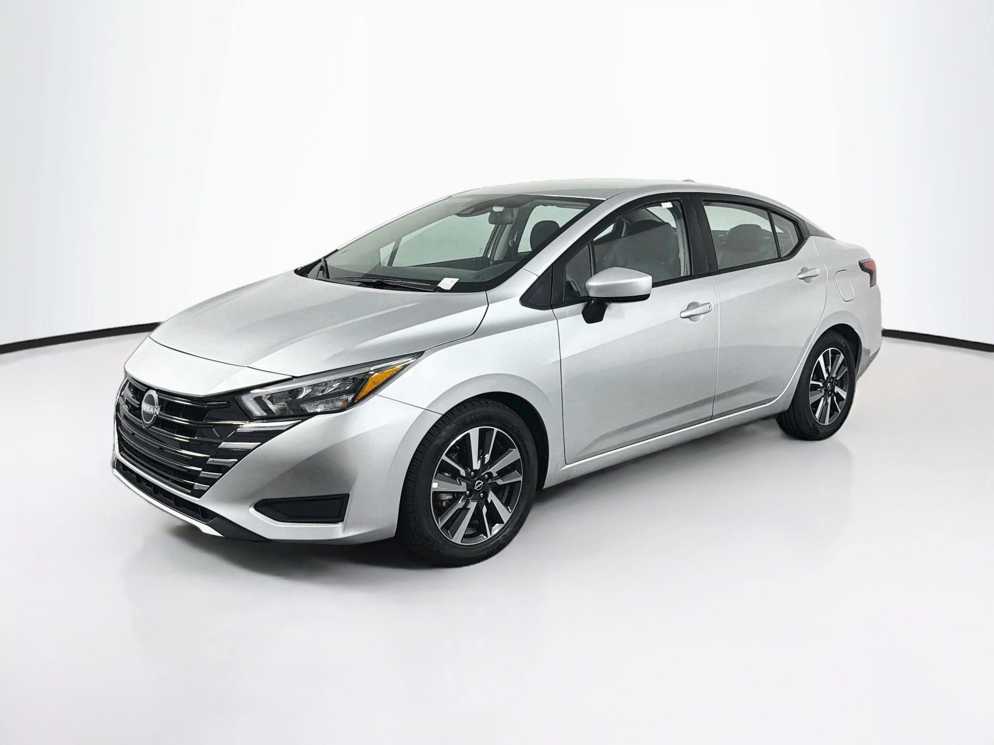 Used 2025 Nissan Versa 1.6 SV Sedan