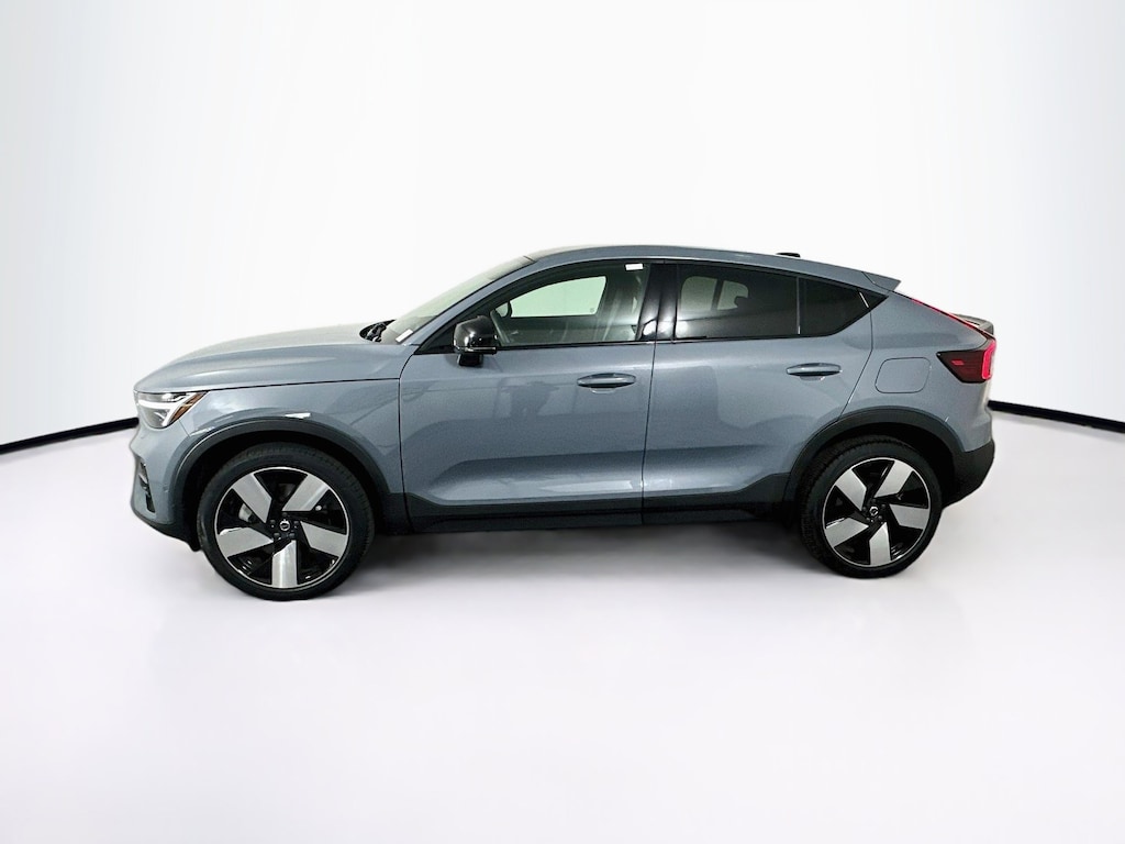 Used 2023 Volvo C40 Recharge Pure Electric Twin Ultimate SUV