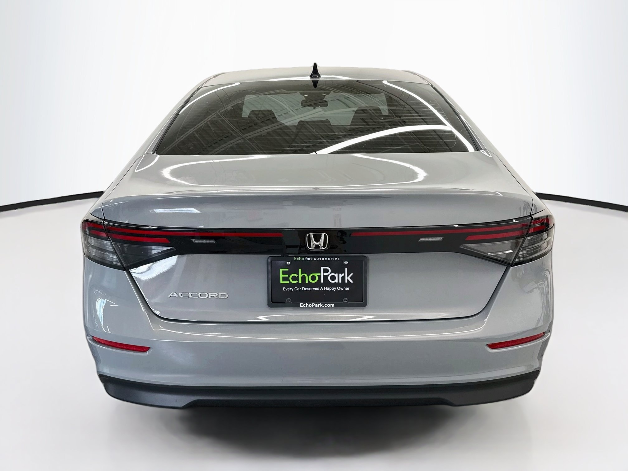 2025 Honda Accord SE - Photo 6