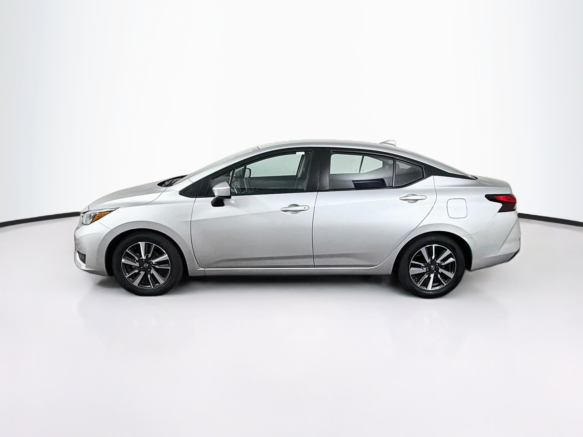 Used 2025 Nissan Versa 1.6 SV Sedan