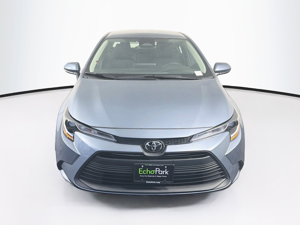 Used 2025 Toyota Corolla LE Sedan