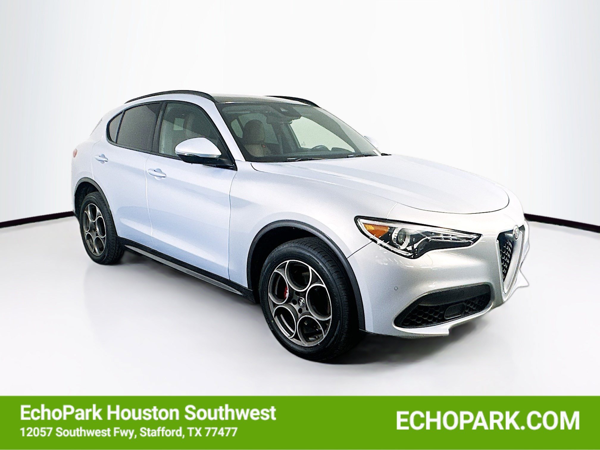 2022 Alfa Romeo Stelvio Ti AWD's photo