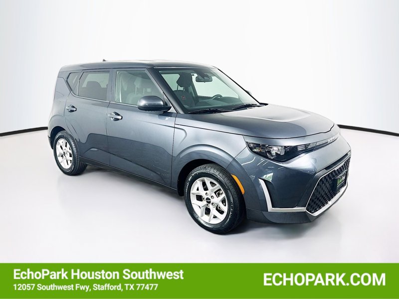 2023 Kia Soul 2.0L LX IVT's photo