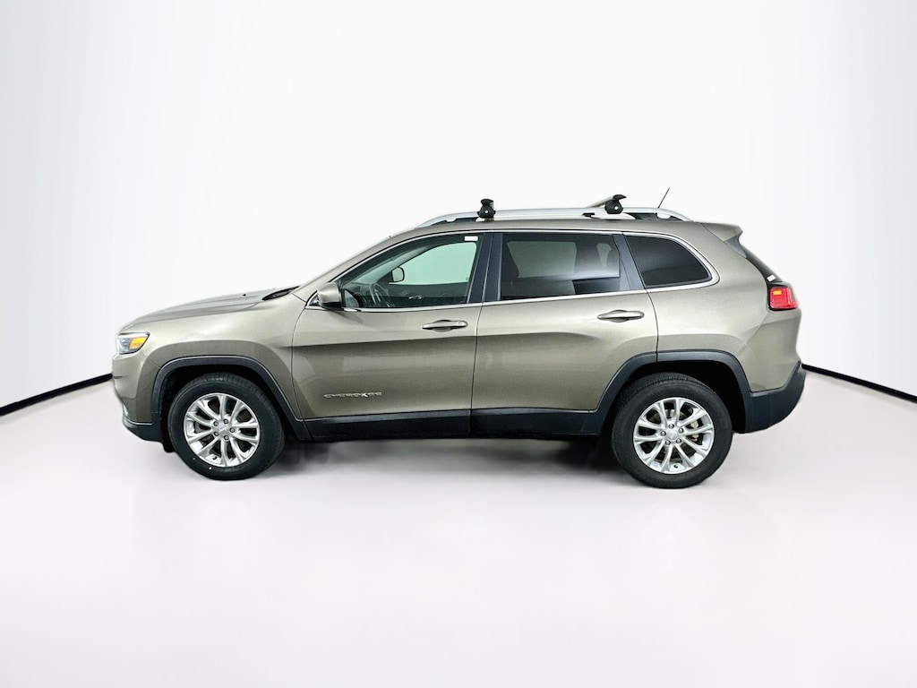 Used 2019 Jeep Cherokee Latitude FWD SUV