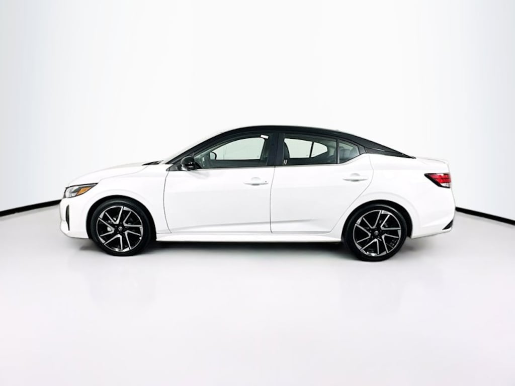 Used 2025 Nissan Sentra SR SR CVT