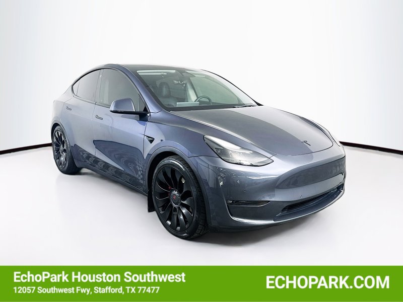 2022 Tesla Model Y Performance Dual Motor All-Wheel Drive's photo