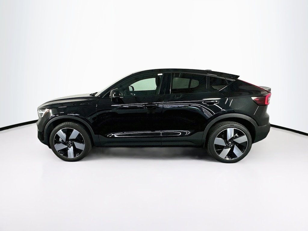 Used 2023 Volvo C40 Recharge Pure Electric Twin Ultimate SUV