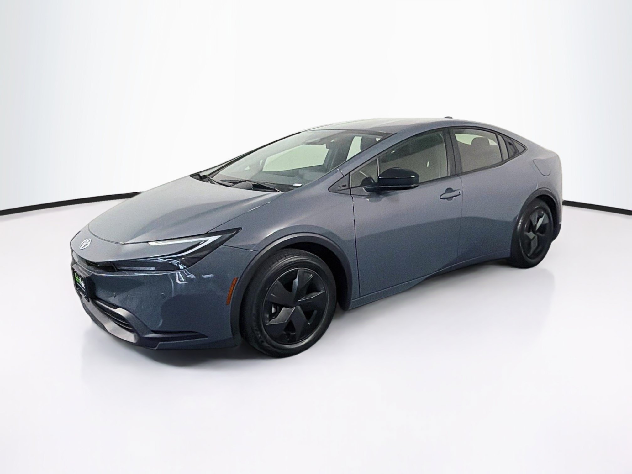 Used 2025 Toyota Prius LE Hatchback