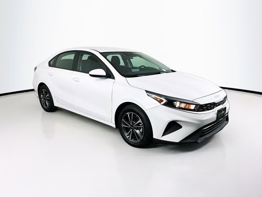 Used 2024 Kia Forte LXS LXS IVT