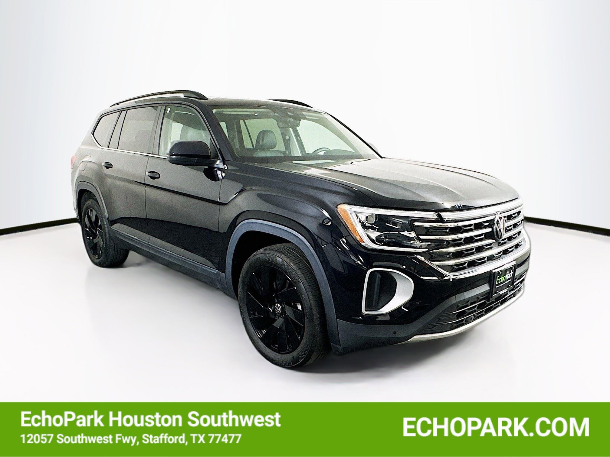 2024 Volkswagen Atlas 2.0T SE w/Tech's photo
