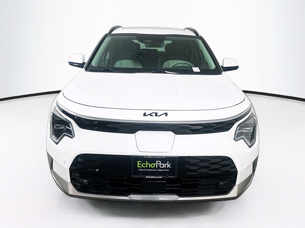 Used 2023 Kia Niro EV Wave SUV
