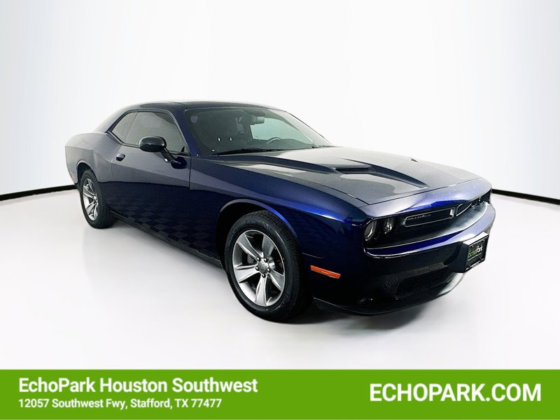 2015 Dodge Challenger SXT