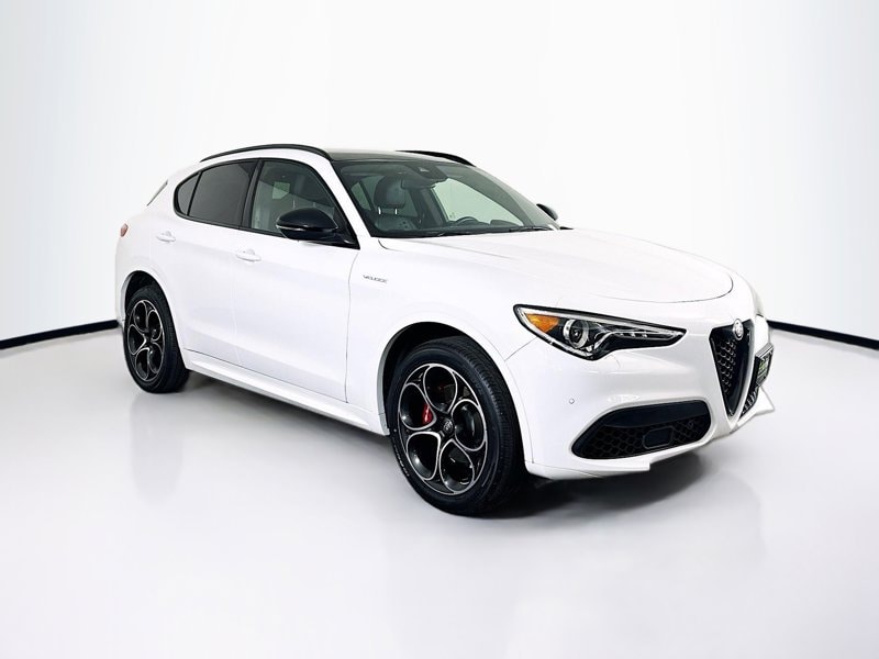 2022 Alfa Romeo Stelvio Ti Veloce